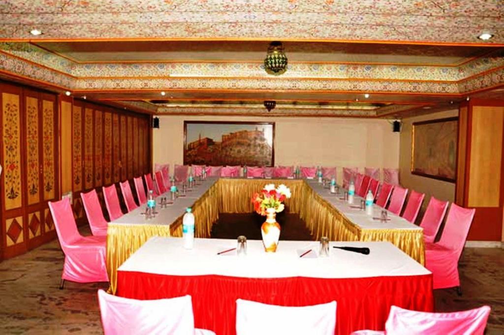 Hotel Aashish Dźajpur Zewnętrze zdjęcie